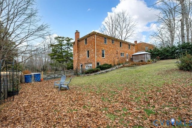 3923 Cresthill Rd, Chester, VA 23831