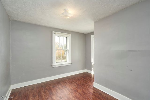 1025 Coventry Street, Akron, OH 44306