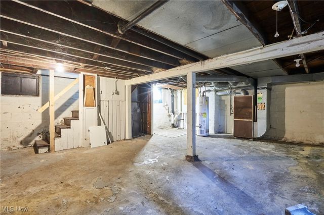 1025 Coventry Street, Akron, OH 44306