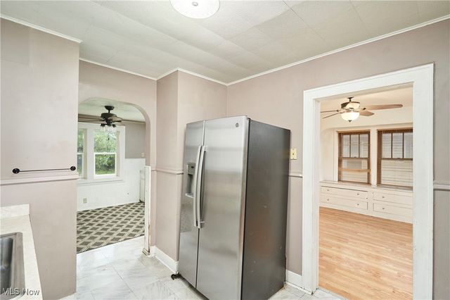 1025 Coventry Street, Akron, OH 44306