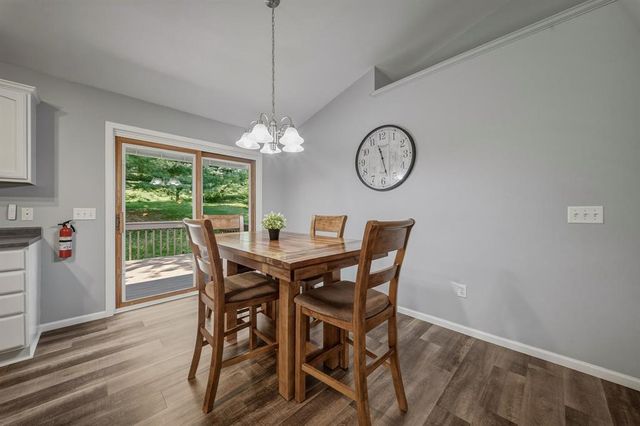 232 Lamans Lane, Eau Claire, WI 54703