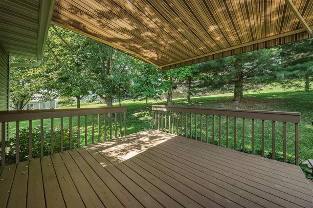 232 Lamans Lane, Eau Claire, WI 54703