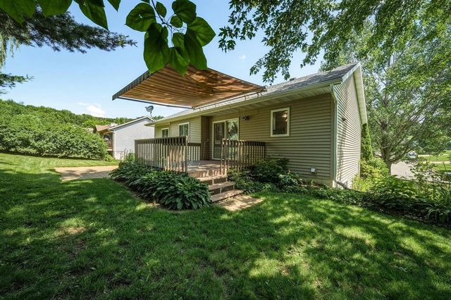 232 Lamans Lane, Eau Claire, WI 54703