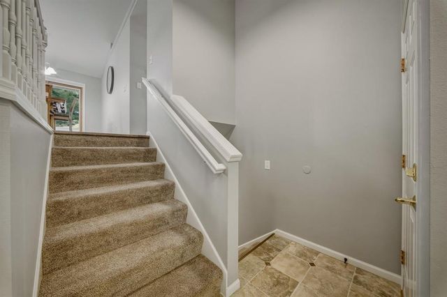 232 Lamans Lane, Eau Claire, WI 54703