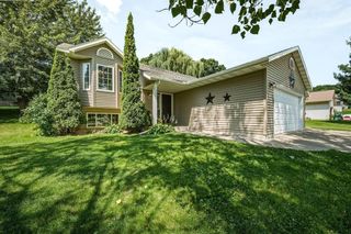 232 Lamans Lane, Eau Claire, WI 54703