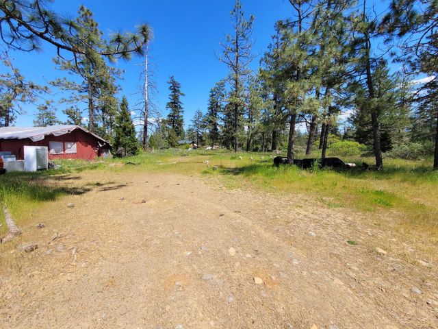30451 Redwood Highway, Cave Junction, OR 97523