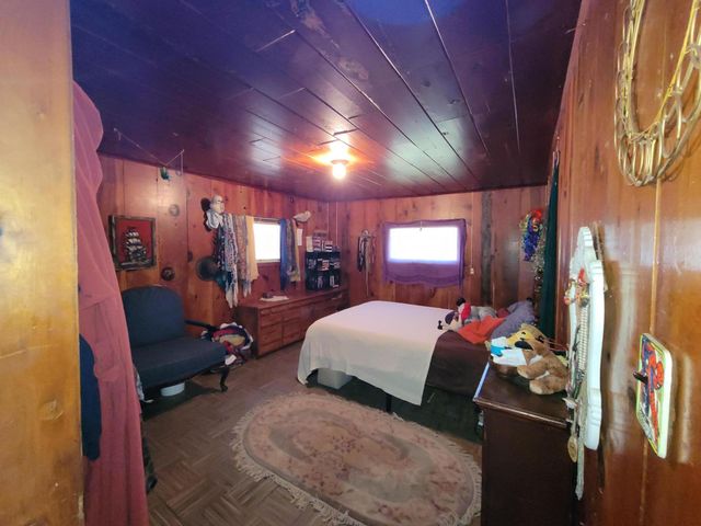 30451 Redwood Highway, Cave Junction, OR 97523
