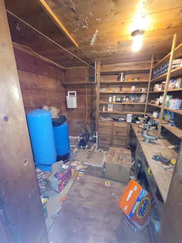 30451 Redwood Highway, Cave Junction, OR 97523