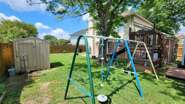 13706 Stabledon Drive, Houston, TX 77014