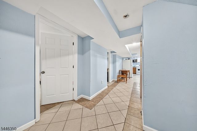 421 Magie Ave, Elizabeth City, NJ 07208