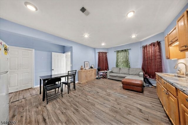 421 Magie Ave, Elizabeth City, NJ 07208