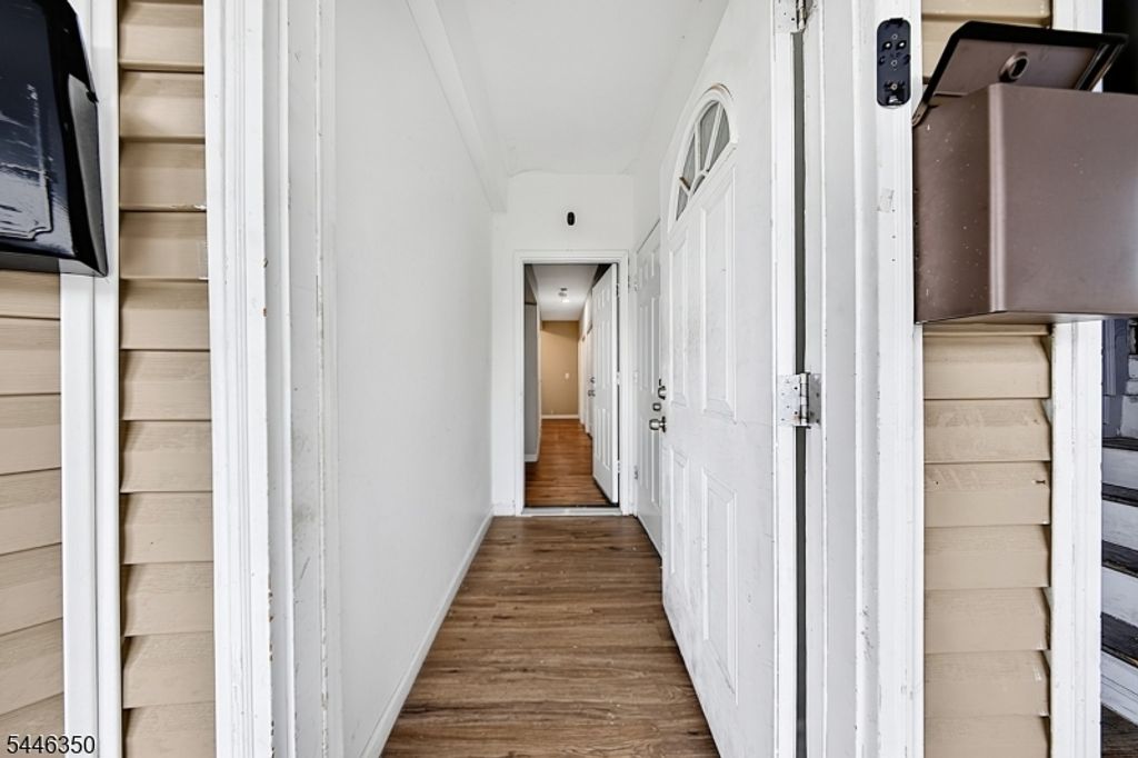 421 Magie Ave, Elizabeth City, NJ 07208 — photo 4