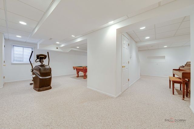 6952 Revere Court, Gurnee, IL 60031