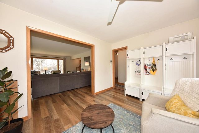 341 N Story PARKWAY, Milwaukee, WI 53208