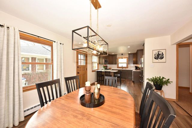 341 N Story PARKWAY, Milwaukee, WI 53208