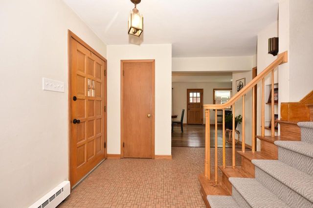 341 N Story PARKWAY, Milwaukee, WI 53208