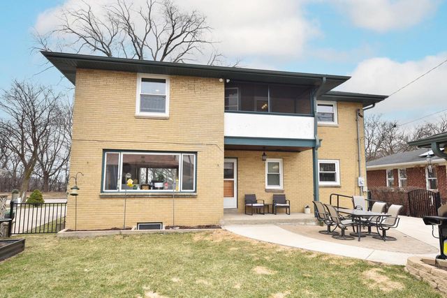 341 N Story PARKWAY, Milwaukee, WI 53208