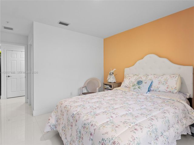 10950 NW 82nd Street 115, Doral, FL 33178