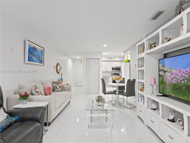 10950 NW 82nd Street 115, Doral, FL 33178