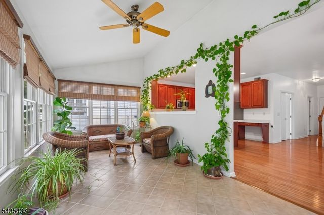 59 Ramapo Dr, Bernards Twp., NJ 07920