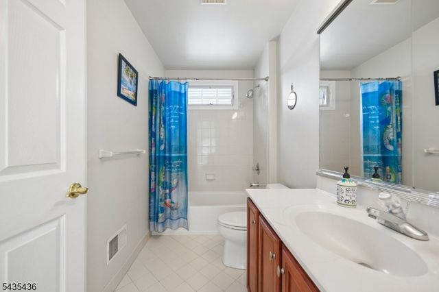 59 Ramapo Dr, Bernards Twp., NJ 07920