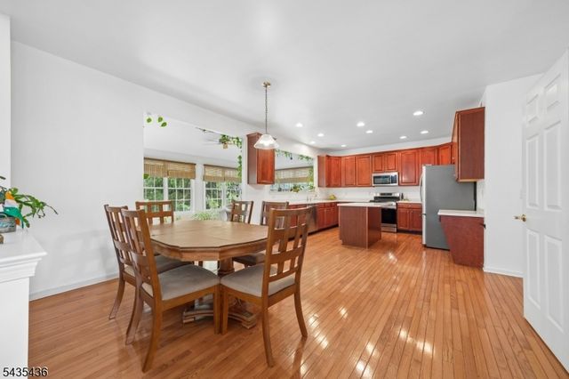59 Ramapo Dr, Bernards Twp., NJ 07920
