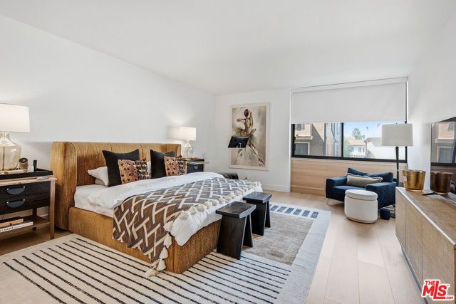 211 S Spalding Drive 110N, Beverly Hills, CA 90212