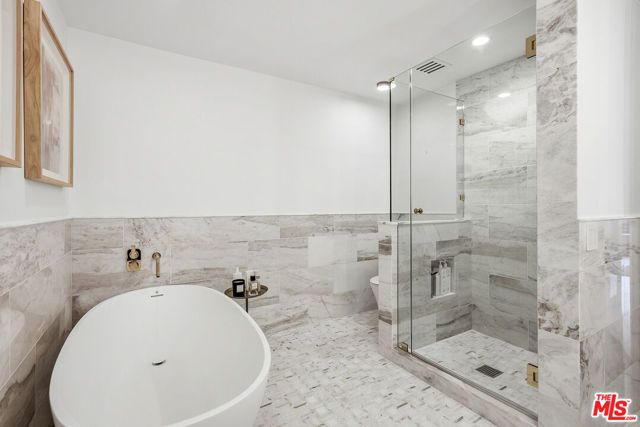 211 S Spalding Drive 110N, Beverly Hills, CA 90212