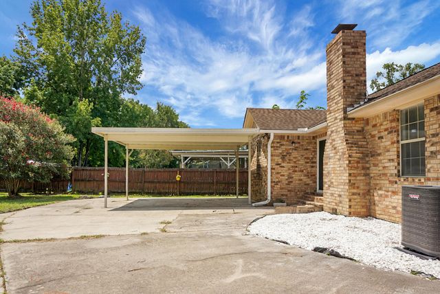 303 E Pandora Drive, Goose Creek, SC 29445