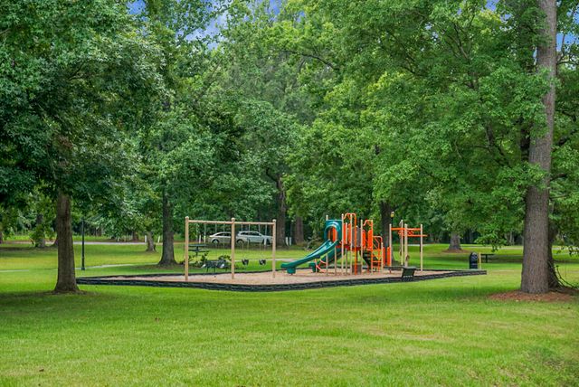 303 E Pandora Drive, Goose Creek, SC 29445