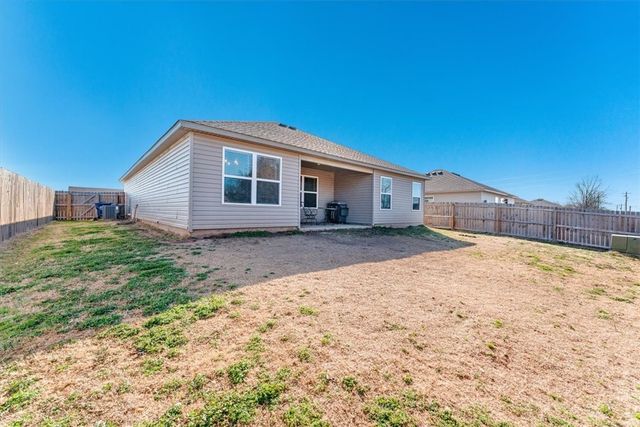 2313 S Silver Street, Siloam Springs, AR 72761