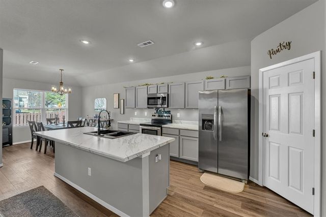 2313 S Silver Street, Siloam Springs, AR 72761