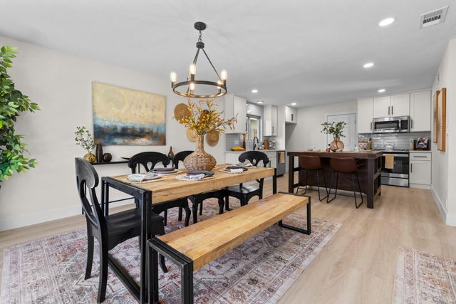6831 Oaklawn Way, Fair Oaks, CA 95628