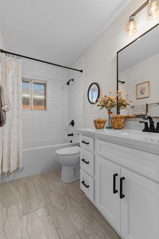 6831 Oaklawn Way, Fair Oaks, CA 95628