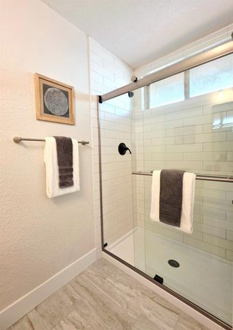 6831 Oaklawn Way, Fair Oaks, CA 95628