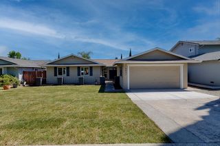 6831 Oaklawn Way, Fair Oaks, CA 95628
