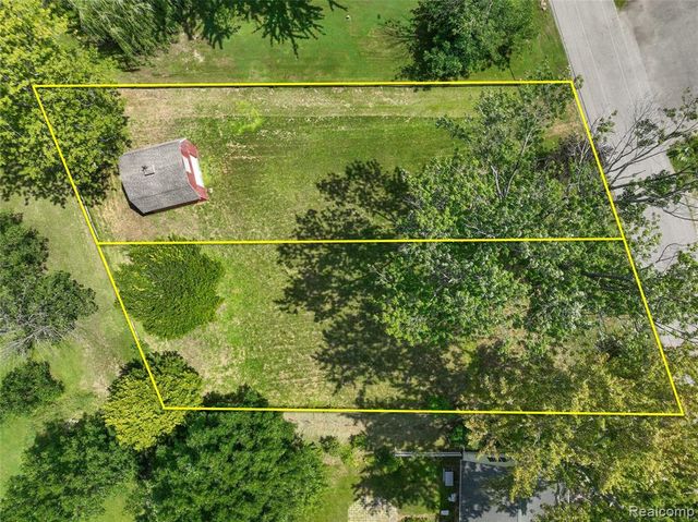 Lot 2 Elmhurst Drive, Howell, MI 48843
