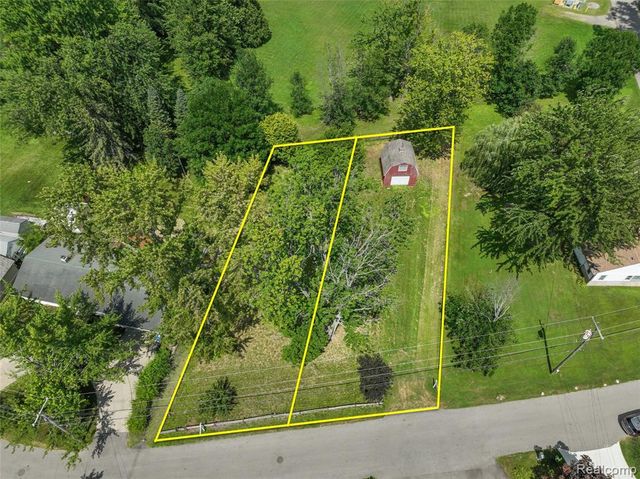 Lot 2 Elmhurst Drive, Howell, MI 48843