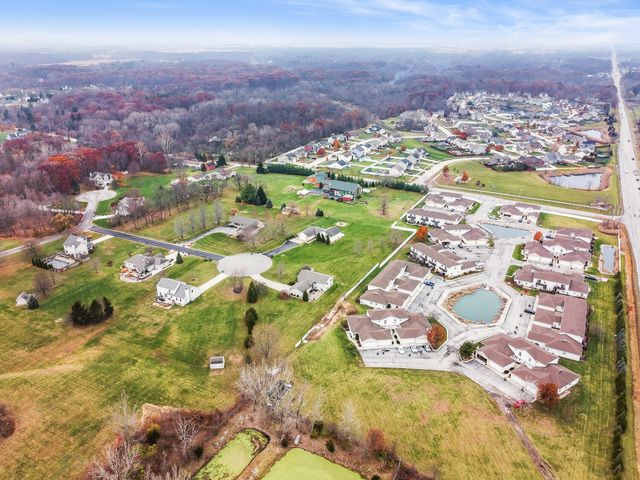 147 Mallard Pointe Drive, Valparaiso, IN 46385