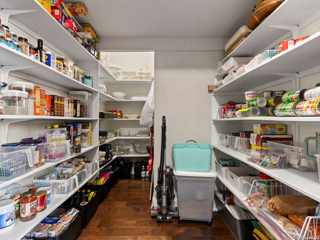 8926 Irving HL, Boerne, TX 78015