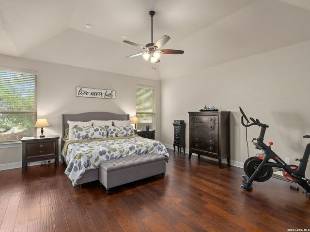 8926 Irving HL, Boerne, TX 78015