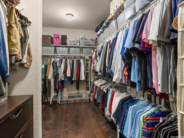 8926 Irving HL, Boerne, TX 78015