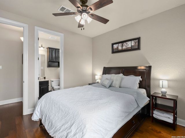 8926 Irving HL, Boerne, TX 78015