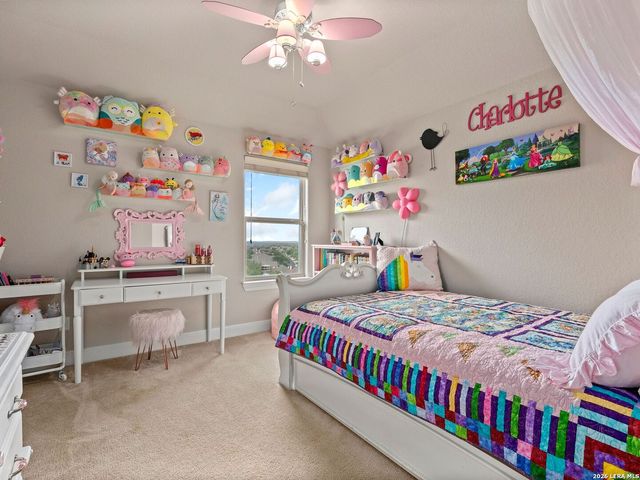 8926 Irving HL, Boerne, TX 78015