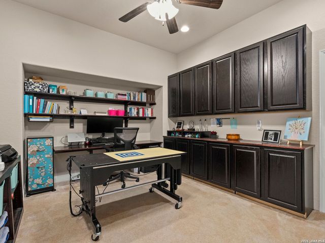 8926 Irving HL, Boerne, TX 78015