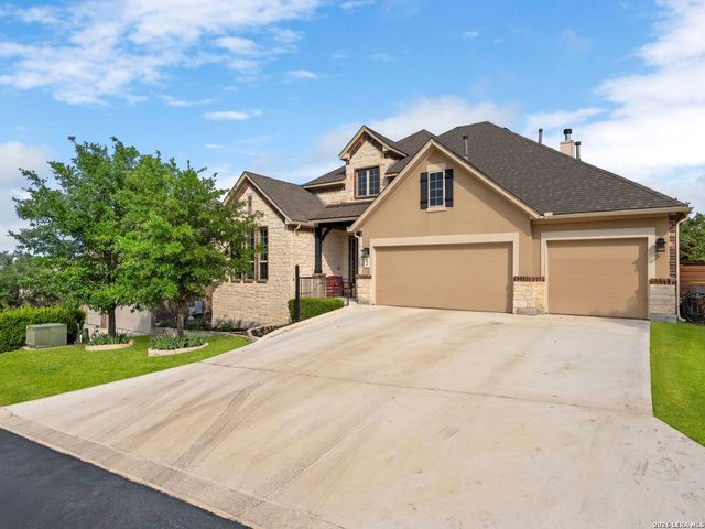 8926 Irving HL, Boerne, TX 78015