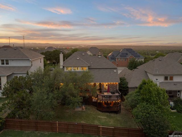 8926 Irving HL, Boerne, TX 78015