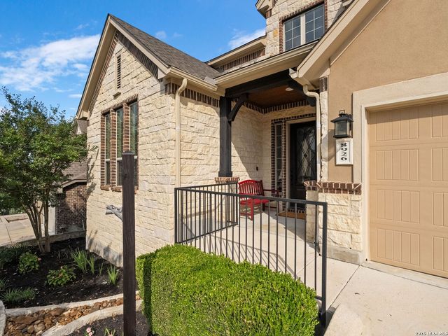 8926 Irving HL, Boerne, TX 78015