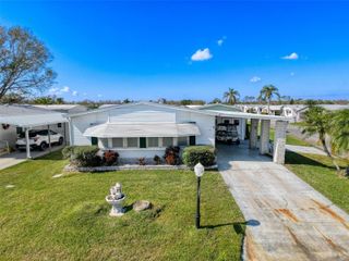 376 VICTORIA DRIVE, Haines City, FL 33844