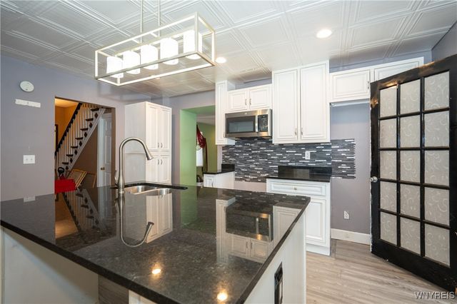 6040 Aiken Road, Pendleton, NY 14094